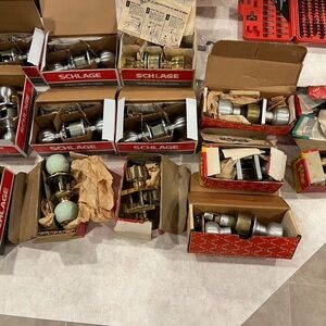 14 Vintage new in box door knobs from around 1970